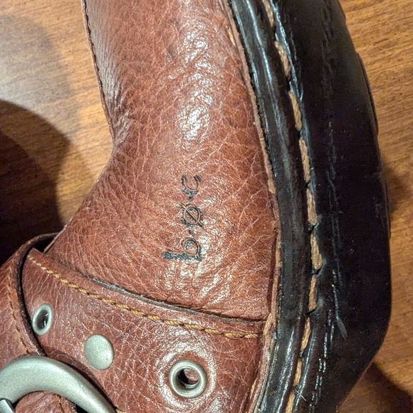 Brown and Black Leather Mules with Decorative Strap - Picture 2 of 12